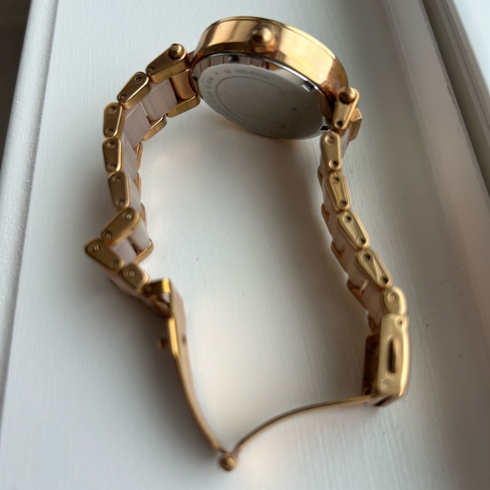 Michael Kors Parker Rose Blush and Gold Women's Watch - Picture 3 of 5